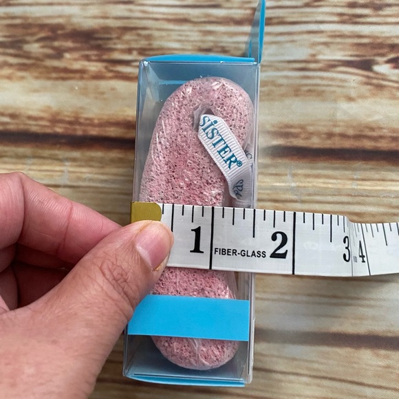 Spa Sister Curved Pumice Stone on a Rope Pink - Picture 7 of 7